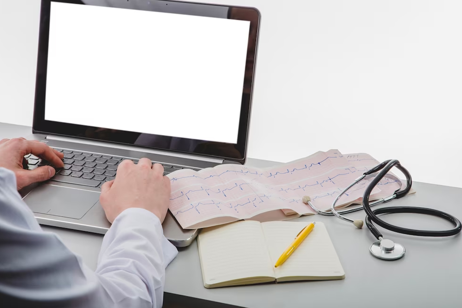 Consultații endocrinologie online