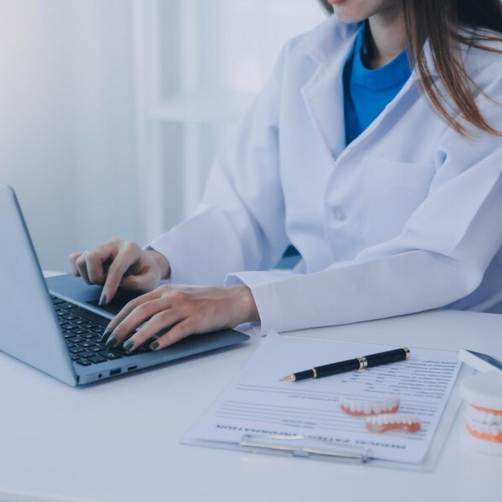 Medic stomatolog online